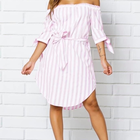 I also have blue n black that are not pictured . - Picture 1 of 2